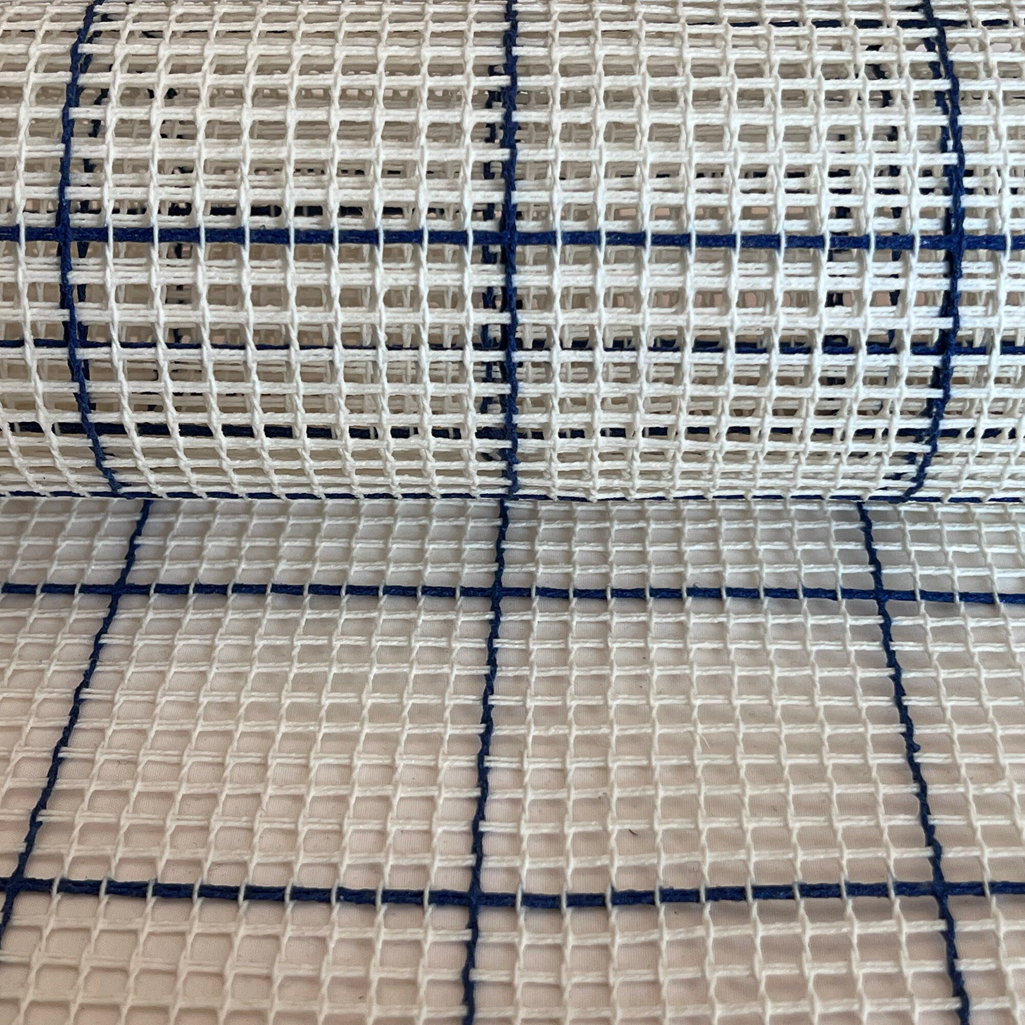 3.75CT Easy Count Rug Canvas Latch Hooking Mesh Base Fabric, Blue Checked 