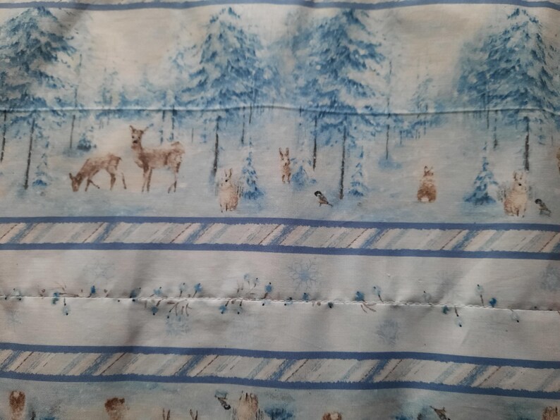 Patchwork quilt, hexagonal, table runner, "Winter Forest" collection, 117 x 41 cm, Wilmington Print Fabrics image 5
