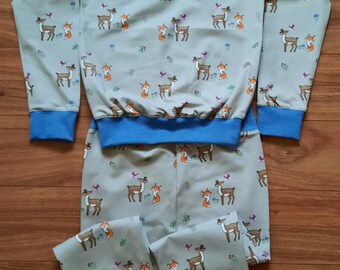 Joli pyjama enfant en coton et élasthanne à motifs renard et cerf, en 2 tailles, marron clair