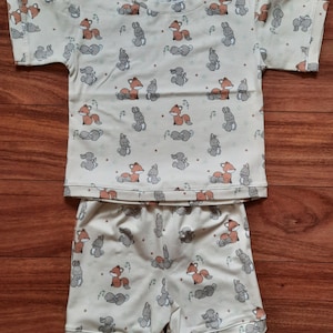 Kinder-Schlafanzug, Shorty, Kurzarm, Jersey, in 2 Größen, Motiv Fuchs u. Hase Bild 1