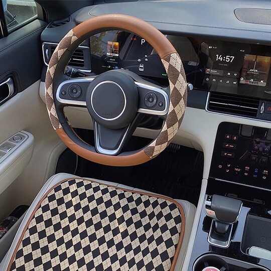 Disover Fashion Candy Color Diamond Check Steering Wheel Cover