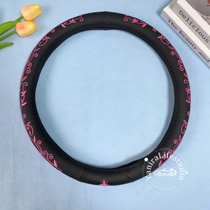 Vintage Palace Embroidery Steering Wheel Cover,Elegant Embroidered Vine Bee Wheel Covers for Women,Custom Text Antislip Leather Wheel Covers
