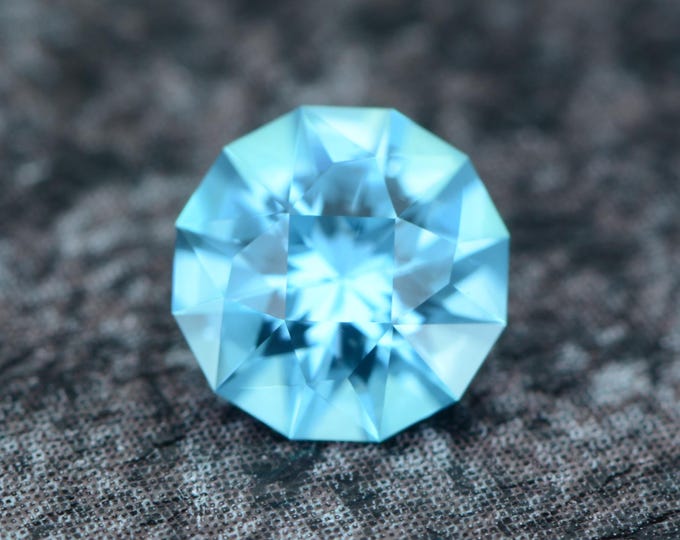 Apatite 0.75 carat neon blue from Madagascar naturally faceted, precision cut from Germany