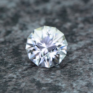 Zircon 1,56 carat incolore Nigéria, Afrique naturellement facetté, taillé avec précision d&#39;Allemagne