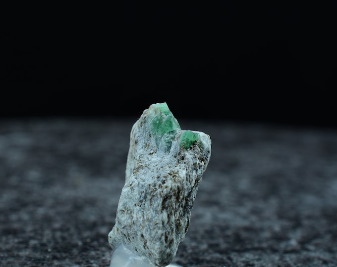 Rare rarity, 2 green emerald crystals on matrix, emerald grade Habachtal Austria AT, 21 x 16.5 x 8 mm