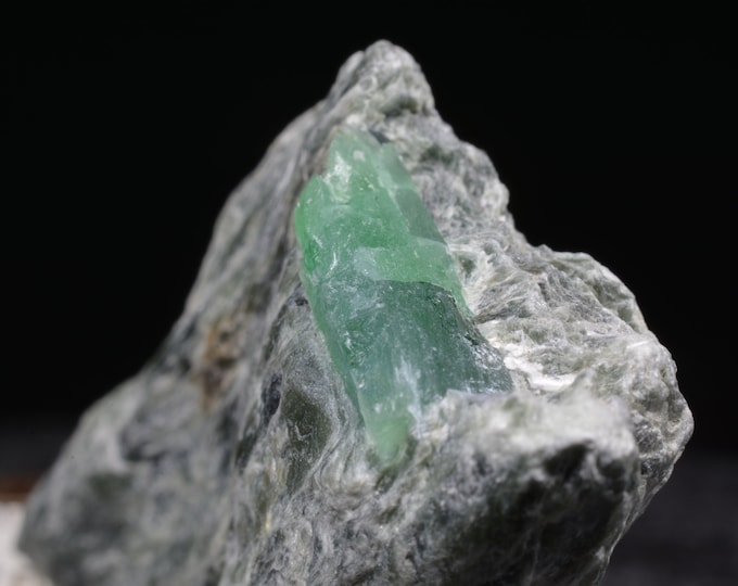 Rare rarity, green emerald on biotite slate matrix, emerald specimen Habachtal Austria AT, 60.7 x 31.1 x 14.3 mm
