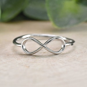Simple Infinity Silver Ring, Infinity Ring, Womens Infinity Silver Ring , Infinity Wedding Ring , Infinity Ring for Her Pretty Girl ring