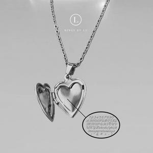 Personalized stainless steel locket with engraving – Individual gift for partner, friend, anniversary