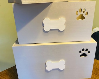 Personalised Wooden Dog Toy Box with Lid, Paw Print Pet Storage