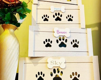Caja de juguetes personalizada / Caja para perros / Caja de regalo / Caja para perros / Golosina para perros / Regalos para perros / Caja gris / Caja de madera / Hecho a mano / Cesta para mascotas / Mascotas