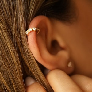 Star Ear Cuff, Ear Cuff No Piercing, Non Pierced Ear Cuff, Sterling Silver Gold Plated Ear Cuff, Dainty Ear cuff, Delicate Ear cuff