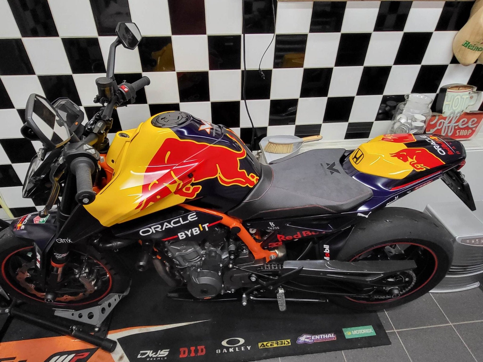 KTM 790、890DUKEソロシートカバー 18-21 KTM 790 Duke, 18-21 890 Duke Rider Seat Cover (R