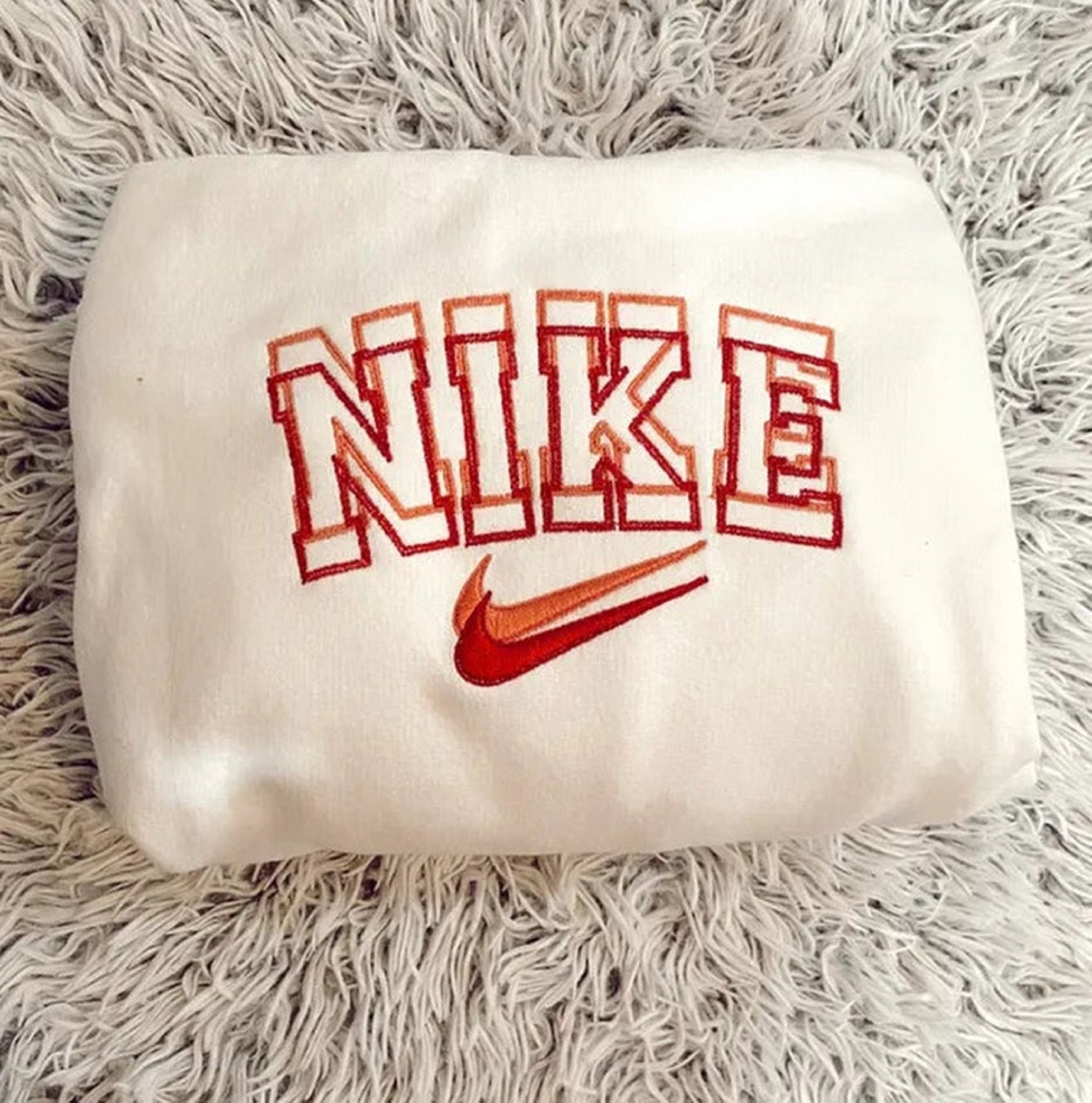 CUSTOM NIKE Embroidered Crewneck/ Custom Vintage Embroidered | Etsy