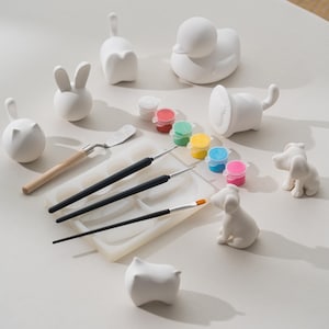 DIY Pet Portrait Ceramic Painting Kit: Pottery Ornament Paint Gifts