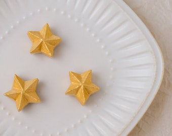 5pcs Set Handcrafted Golden Star Magnet / Thumbtack Push Pins: Versatile Wall Decor for Photos & Postcards