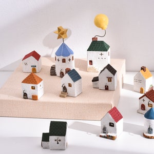 Ornamento per casetta in miniatura in argilla fatto a mano: arredamento in stile cottage scandinavo