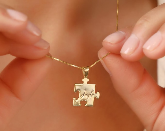 Collier personnalisé avec pièces de puzzle : cadeau de bijoux prénom gravés
