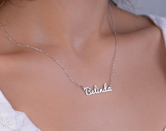 Collier de nom en argent sterling, collier de plaque signalétique Dainty personnalisé, bijoux personnalisés, cadeau pour maman, personnalisé, cadeaux pour elle