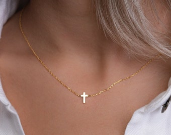 Kreuz Halskette, Gold Kreuz Halskette, kleine Kreuz Halskette, zierliche Halskette, Zierliche Kreuz Halskette, kleine Kreuz Halskette, zarte Halskette