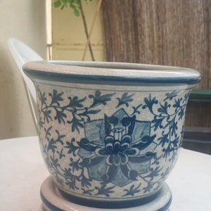 Keramik Blumentopf.. handbemalt in Thailand.. Unikat Blickfang für Ihre Fensterbank Top Qualität