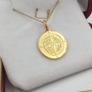 14k Solid Gold Compass Necklace, Compass Jewelry,  Custom Pendant, Traveler Gift, Compass Gift, Compass Charm, Personalized Compass