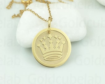 Real 14k Solid Gold Crown Necklace, Personalized Crown Pendant, Delicate Crown Jewelry, Princess Crown Charm Gift, Dainty Crown Gold Disc