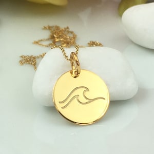 Echte 14k massief gouden golfketting, gepersonaliseerde golfhanger, bedel golfmuntsieraden, sierlijke gouden schijfgolf, ketting cadeau zomerliefhebber