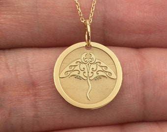 Real 14k Solid Gold Manta Ray Necklace, Personalized Manta Ray Pendant, Stingray Charm Jewelry, Animal Charm Necklace, Dainty Ocean Ray Fish