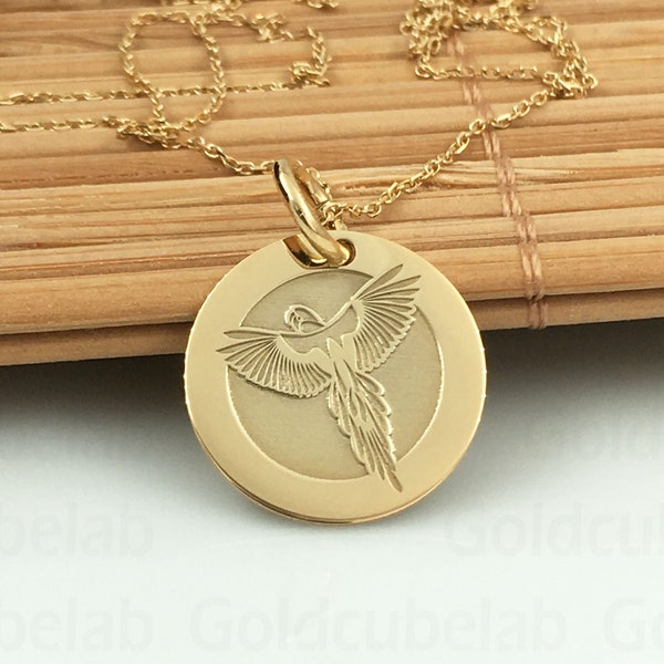 Real 14k Solid Gold Parrot Necklace, Personalized Gold Parrot Pendant, Cockatoo Parrot Disc Necklace, Macaw Jewelry Charm, Animal Lovers