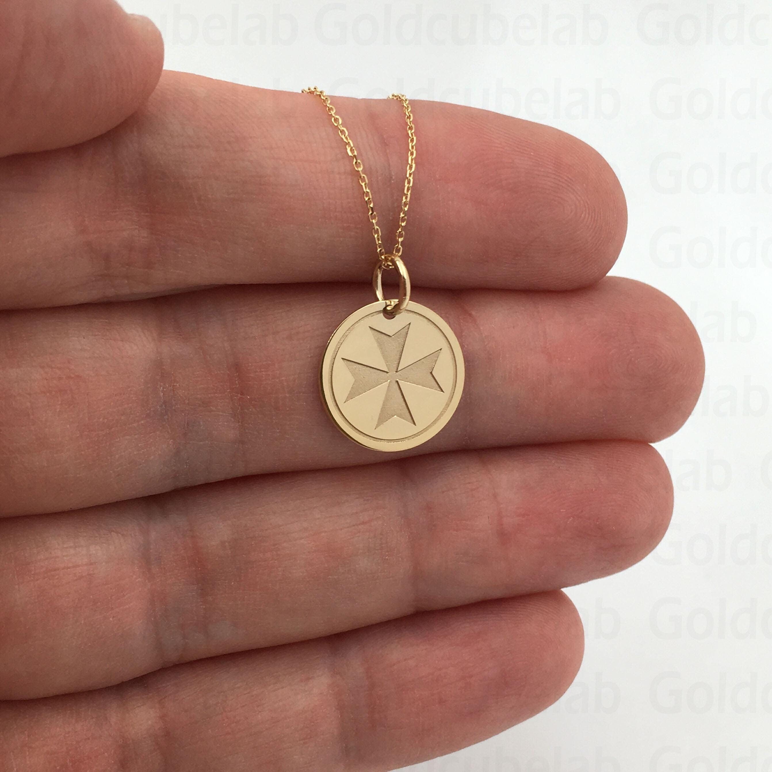 Gold maltese cross pendant deals