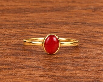 Handmade Red Carnelian Sterling Silver Ring, Hammered Band, Marquise Cabochon (6x3mm)