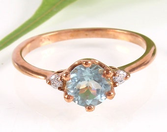 Aquamarine Ring- March Birthstone- Aquamarine Jewelry- Natural Aquamarine- Sterling Silver Ring- Vintage Aquamarine- Aquamarine Rings