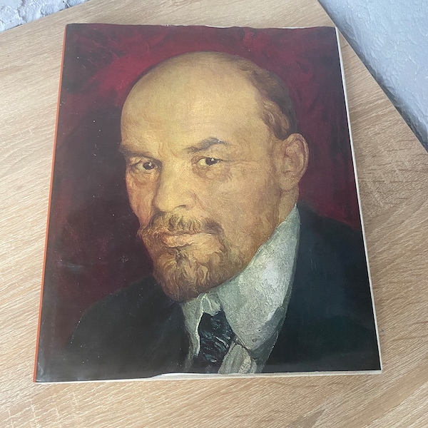 Lenin.Porträt von Lenin.Lenin-Gemälde.Büste von Lenin