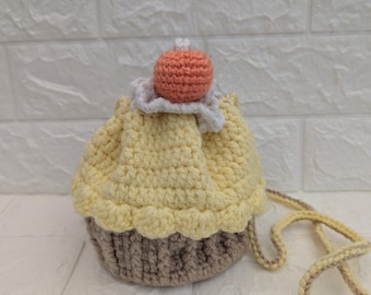Sac à bandoulière cupcake jaune au crochet fait main - Sac à main pour fille avec cordon de serrage - Adorable sac à cupcakes kawaii