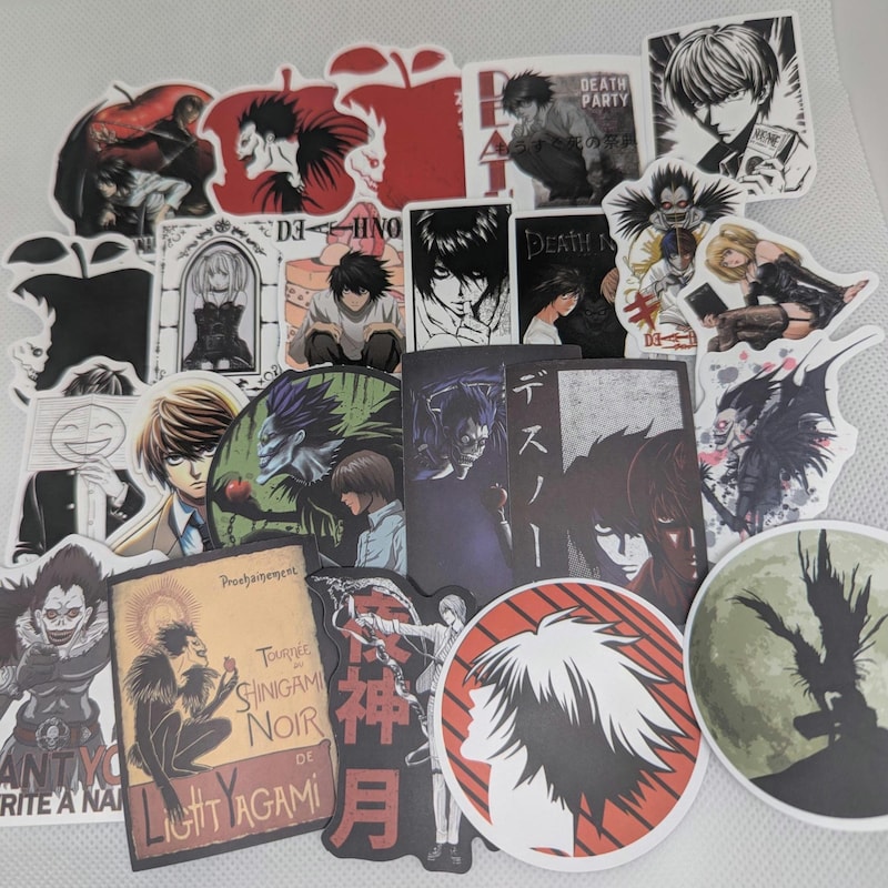 Manga Gifts Light - 60+ Gift Ideas for 2026