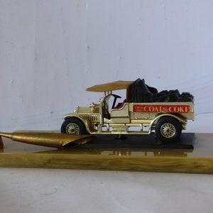 Matchbox Models of Yesteryear Y13 Crossley Coal Trucks on Pen stand,Missing pen