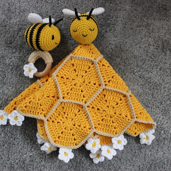 Maja the Bee Baby Comforter and Rattle Crochet Pattern