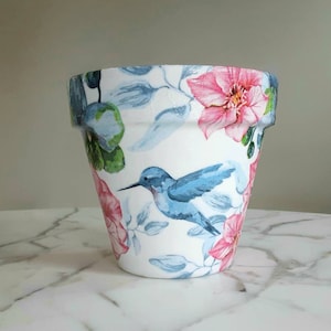 Hummingbird flowerpot-6 inch, Hummingbird planter, Plant lover gifts, Gifts for her,  Hummingbird gifts, Hummingbirds, Plant pots, Decoupage