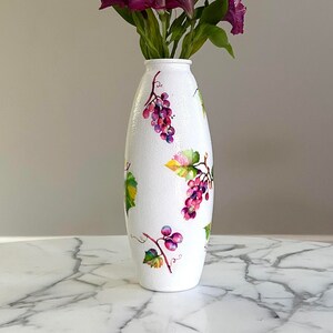 Grapevine vase, Flower vase, Glass vase, Decorative vase, Vases for flowers, Grapevine decor, Wine gifts, Decoupage vase, Vases