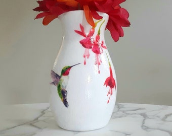 Hummingbird vase, Hummingbird flower vase, Glass vase, Hummingbird gifts, Hummingbirds, Flower vases, Vases, Decoupage, New home gift, Decor