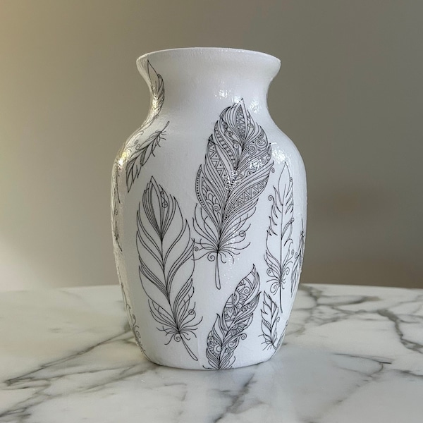 Flower vase, Glass vase, Decorative vase, Feather vase, Feathers decor, Black and white vase, Gifts for her, New home gifts, Decoupage vase