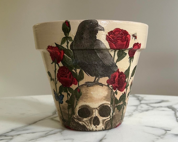 Decoupage Skull Plant Pot: Crow and Roses, Halloween Decor