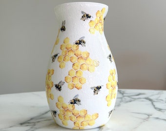 Bee gifts, Glass flower vase, Vases for flowers, Bee vase, Decoupage, Honeycomb vase, Honeybee decor, Gifts for her, Vases, Bee flower vase