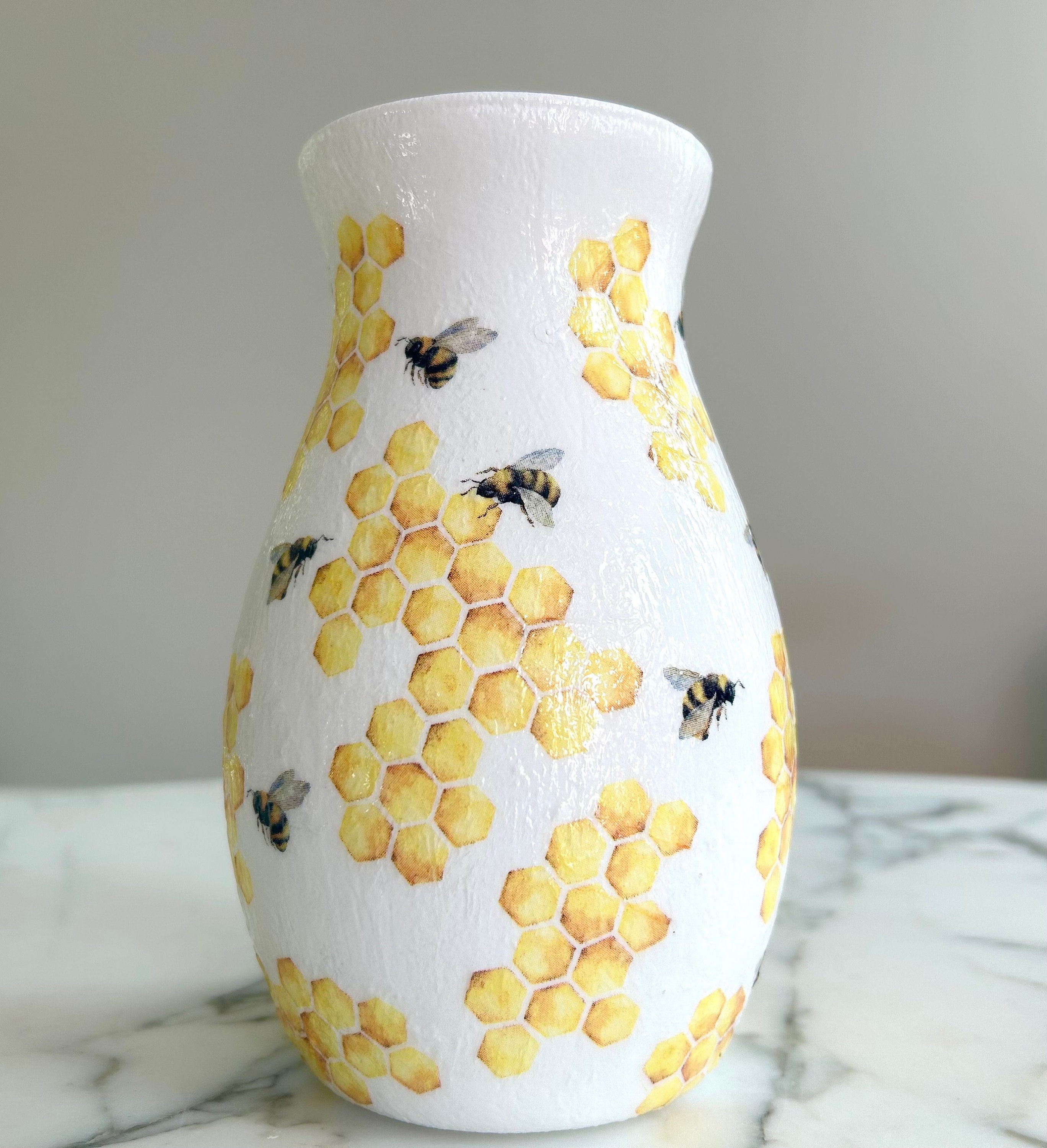 Bee Gifts Glass Flower Vase Vases for Flowers Bee Vase Decoupage Honeycomb Vase Honeybee Decor Gifts for Her Vases Bee Flower Vases Etsy UK