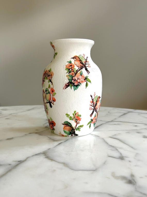 デコパージュの鳥の花瓶：手描きの花のガラスの花瓶 - Etsy 日本