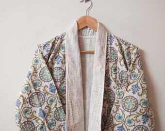 Indian Block Print Jacket, Patchwork Kantha Jacket, Short Kantha Jacket, Winter Wear Jacket, Kantha Winter Coat, Cotton Fabric Kantha Jacket
