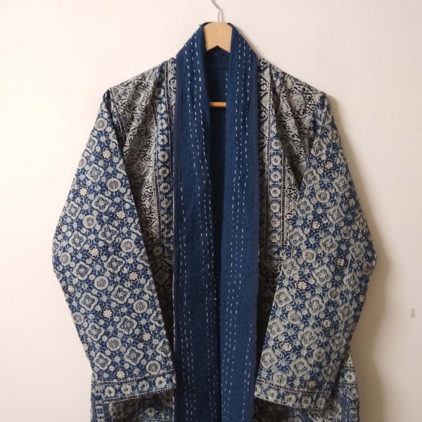 Veste Kantha indienne, Manteau Ajrakh Kantha, Manteau Kantha fait à la main, Veste d’hiver pour femmes, Manteau ouvert sur le devant, Veste Kantha fine, Cadeau pour maman