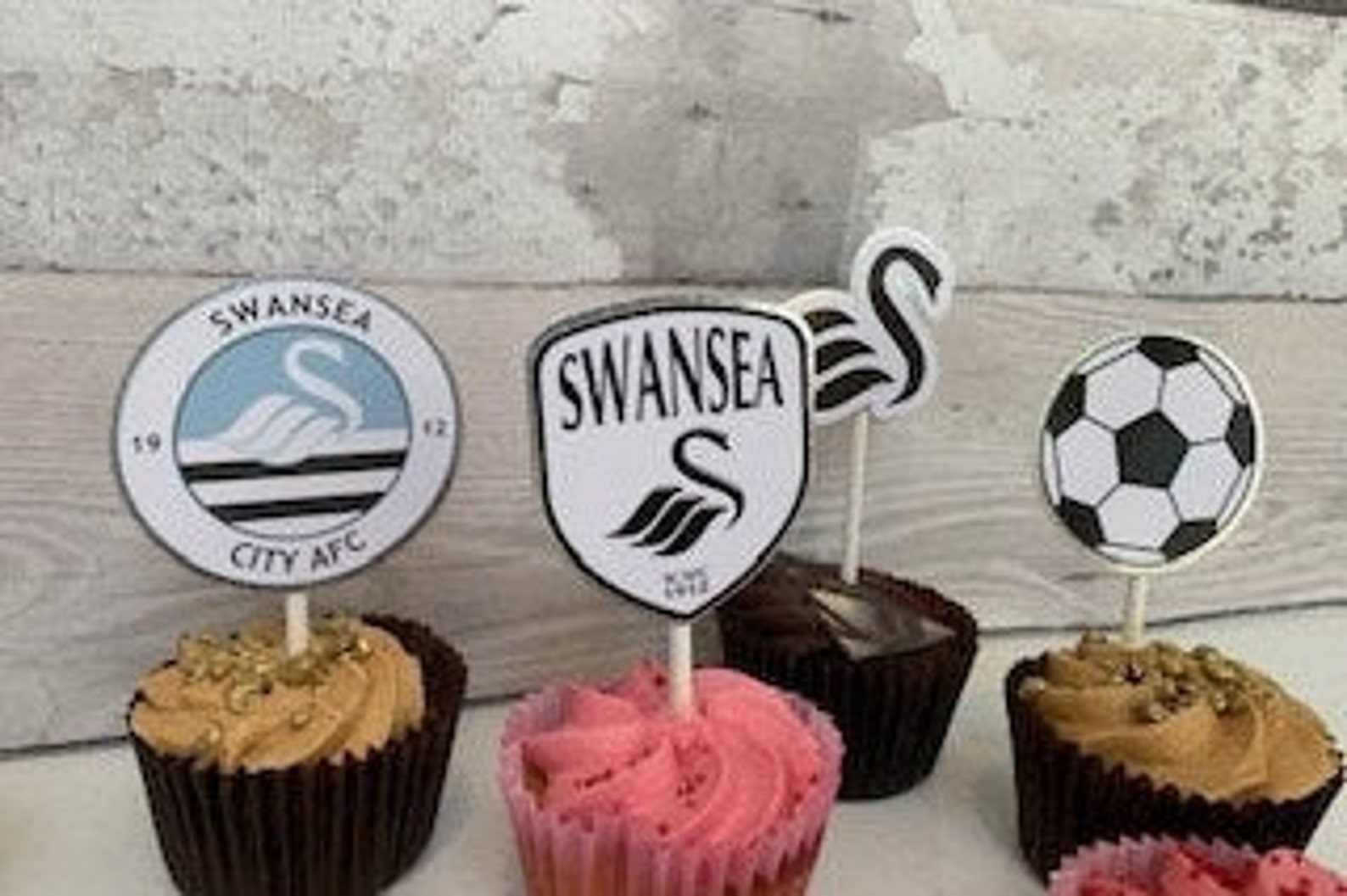 Cupcake Shop Owned By Football Players