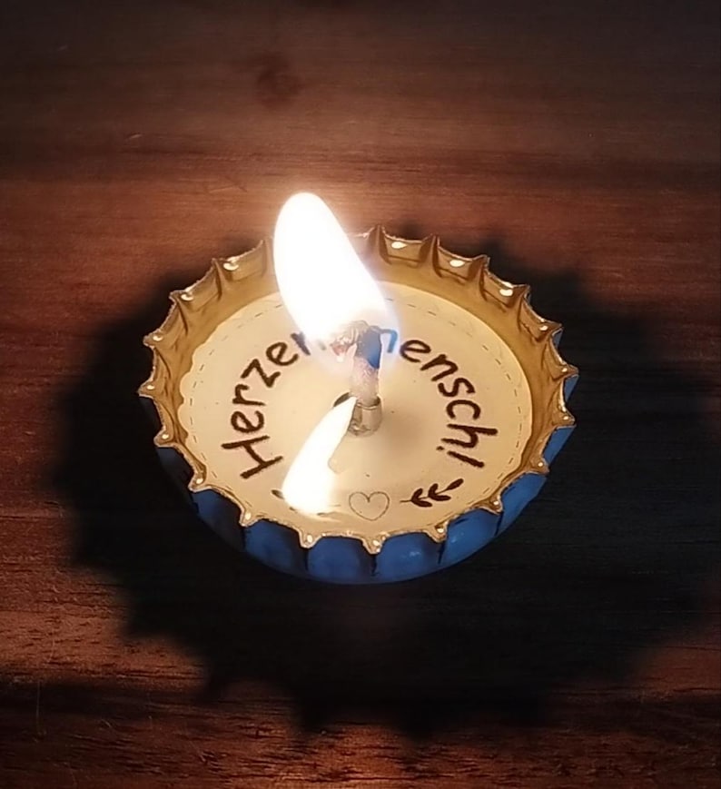 Spark of luck - Candle with message (A-I) in matchbox, hand-poured image 4