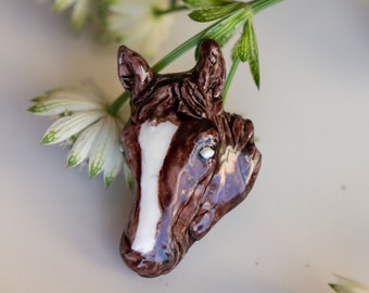 Handmade Wild Horse Pin, Realistic Horse Brooch, Equestrian Gift for Horse Lovers, Horse Jewelry, Personalized Gift
